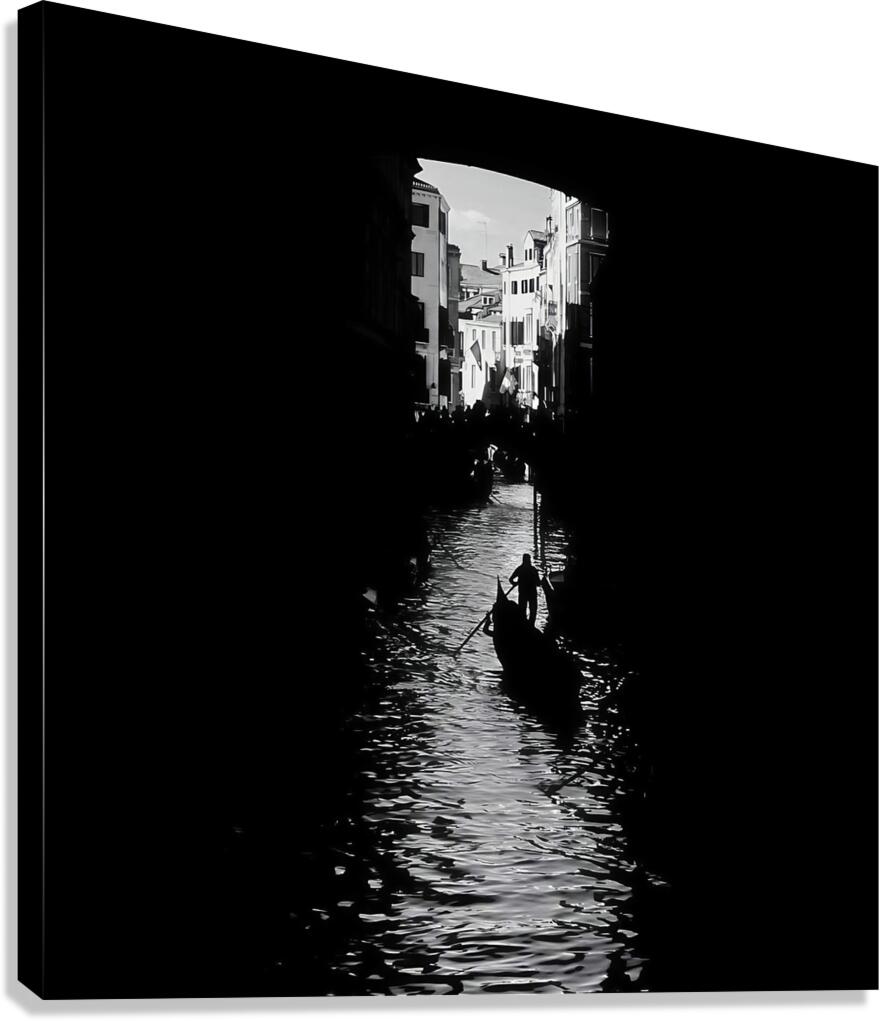 BW 24 Canvas Print
